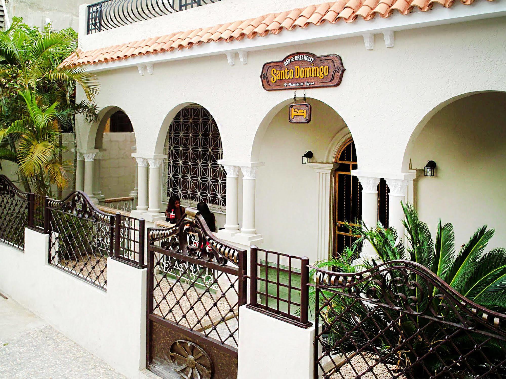 Santo Domingo Bed And Breakfast Екстериор снимка