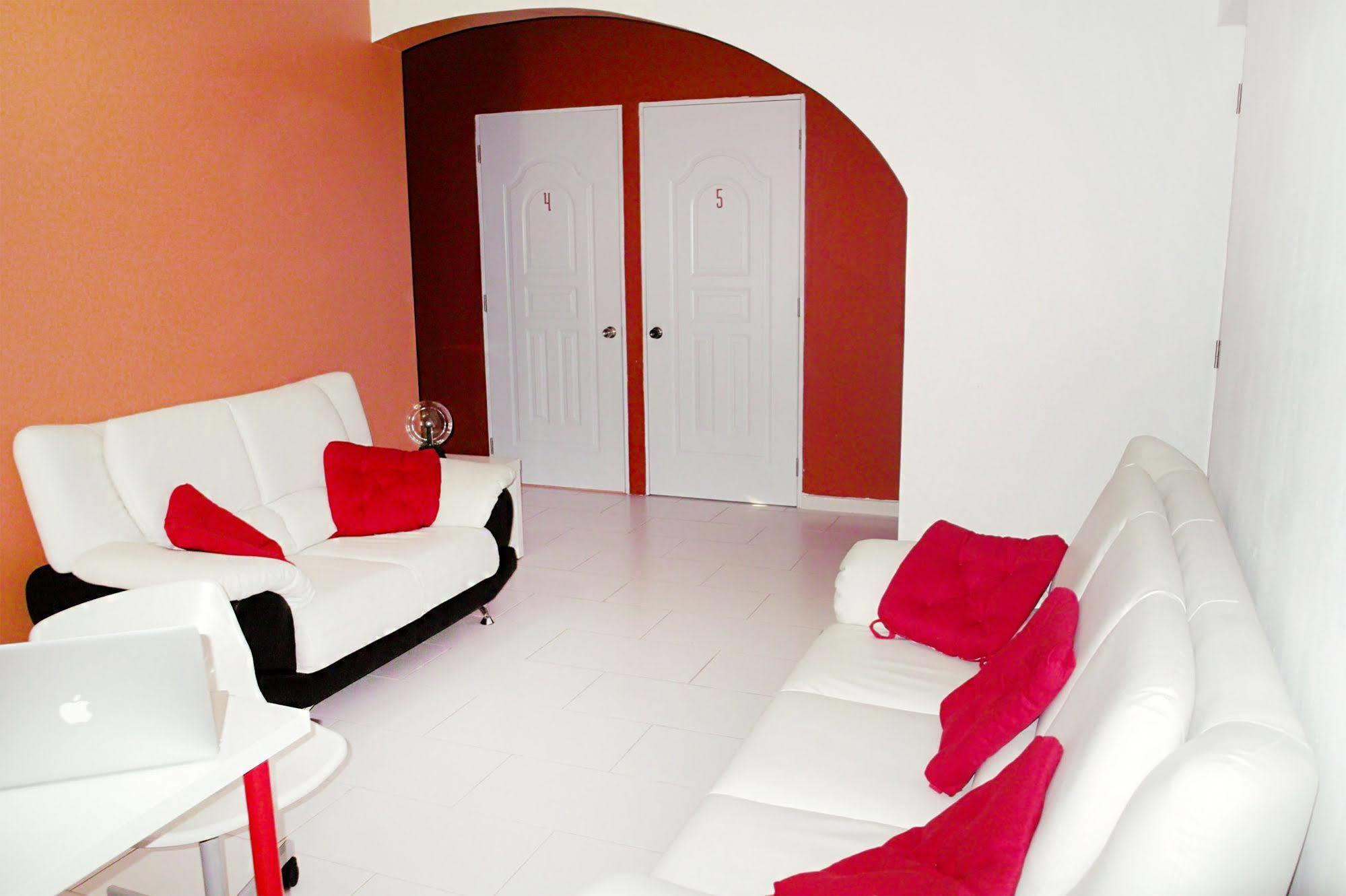 Santo Domingo Bed And Breakfast Екстериор снимка